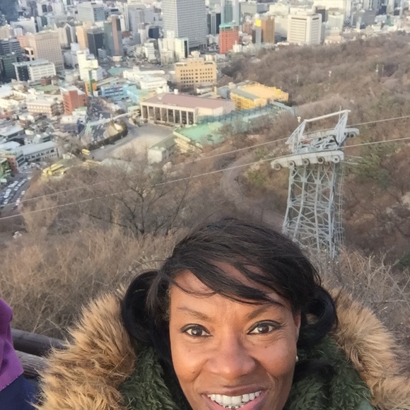 Hello 😊 ! Welcome to my 👗. - Picture 16 of 16